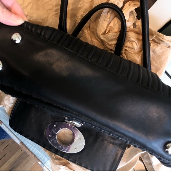 KAREN MILLEN  Leather Handbag -UK luxury designer. www.karenmillen.com - Picture 6 of 10